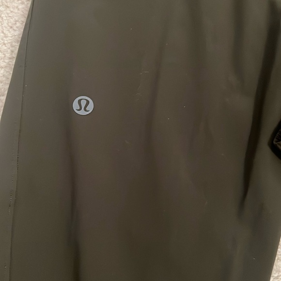 Men’s lululemon joggers in XS - Picture 5 of 8